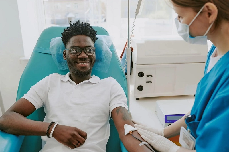 Contraindications for bloodletting (phlebotomy) for fatty liver