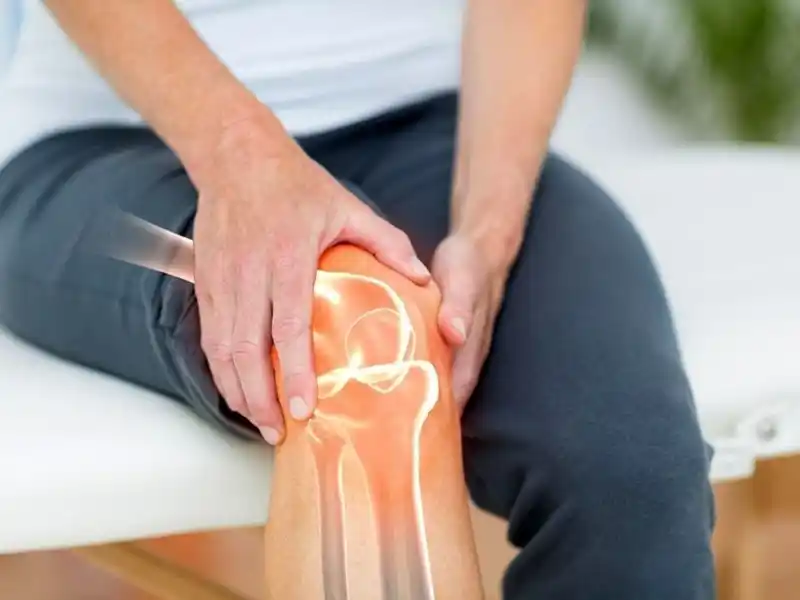 کمبود کدام ویتامین باعث درد مفاصل می شود؟
